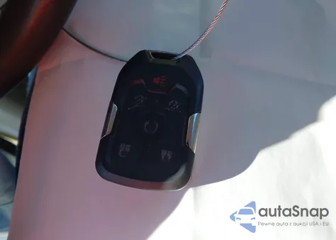 2015 GMC Yukon Denali z USA, uszkodzony, nr VIN 1GKS2CKJ3FR635474